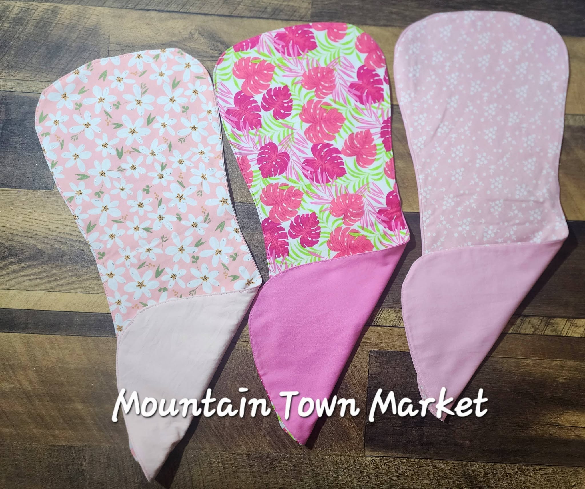 Pink Floral Burp Cloth Set