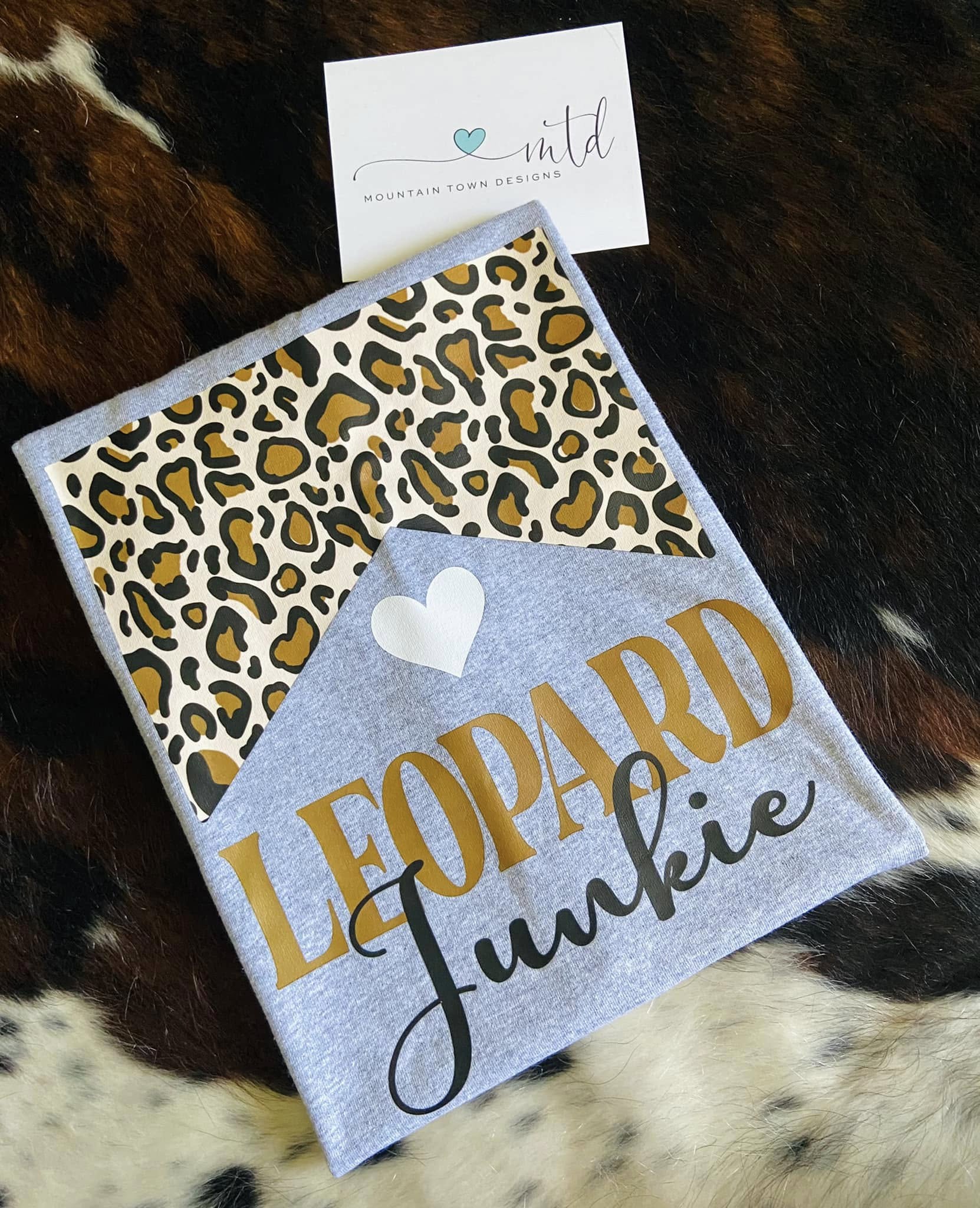 Leopard Jumkie - Size Large